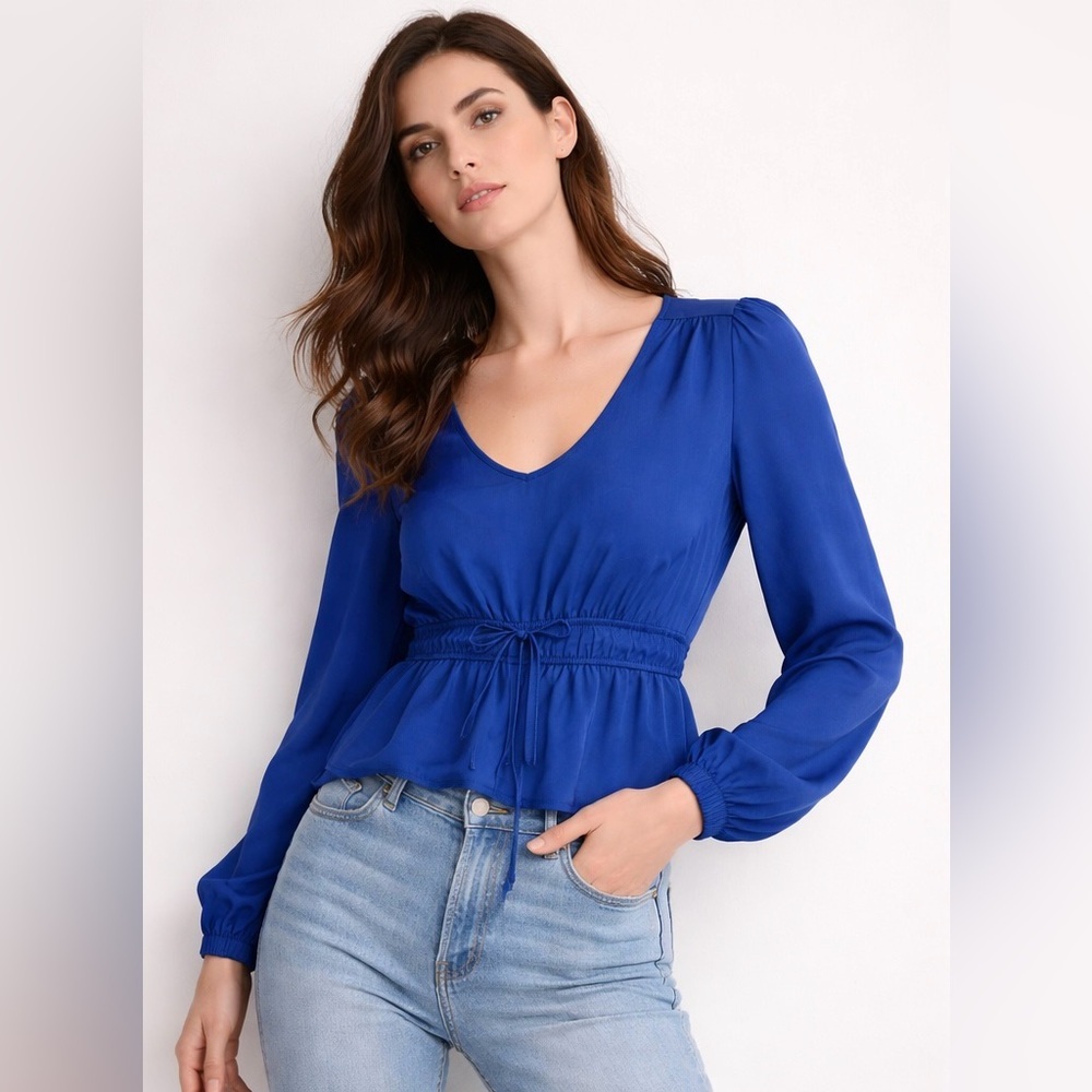 💙 Blue Flowy Blouse